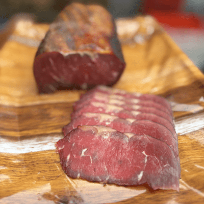 JUNEĆA PEČENICA – 1kg