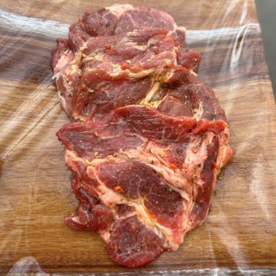 ŠNICLE SVINJSKI VRAT – marinada – 1kg